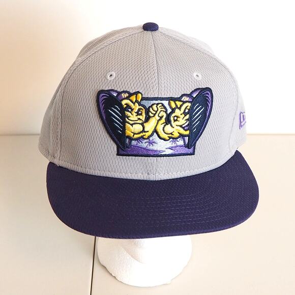 Fort Myers Mighty Mussels New Era Baseball Cap Hat Gray 59Fifty 7 1/4 - Picture 1 of 8